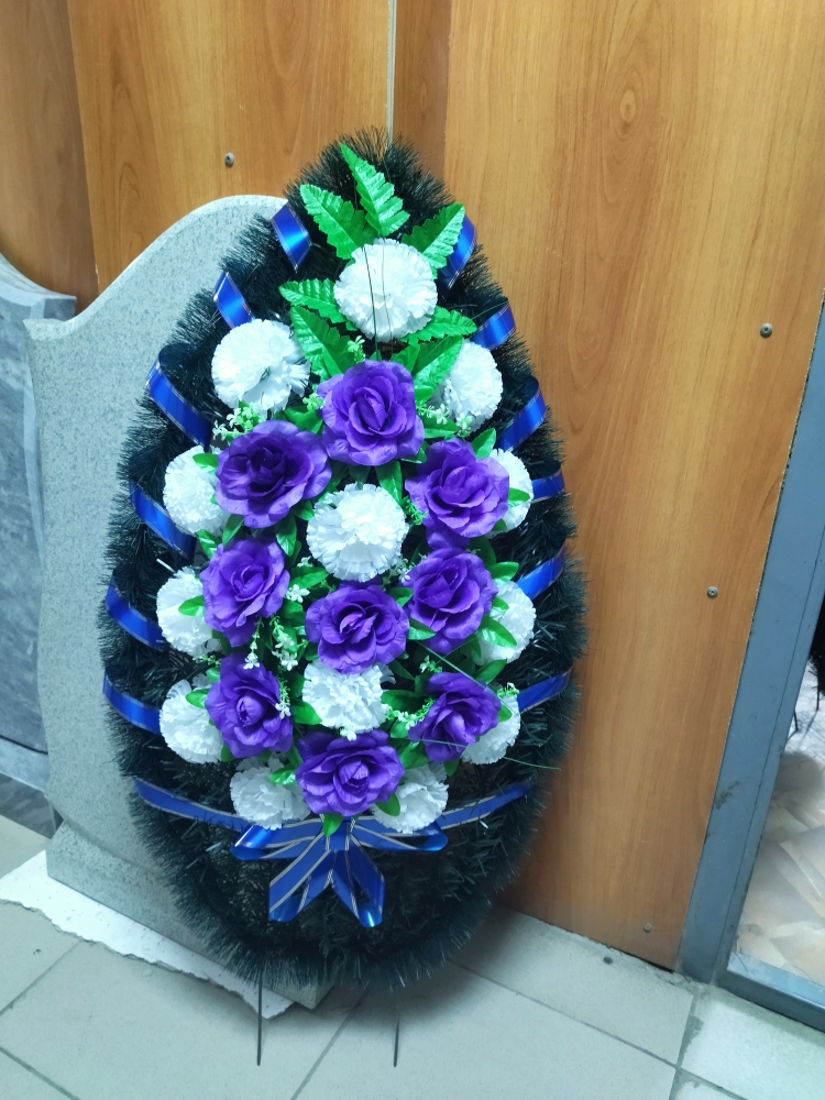 Поминальный венок 68